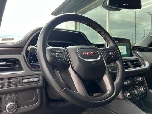 2023 GMC Yukon XL 4WD AT4