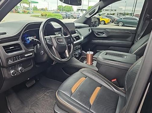 2023 GMC Yukon XL 4WD AT4