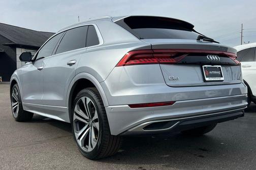 2020 Audi Q8 55 Premium Plus