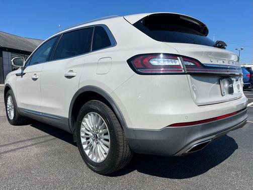 2019 Lincoln Nautilus Standard