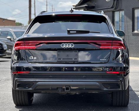 Orca Black Metallic 2019 Audi Q8 3.0T Premium