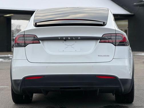 2021 Tesla Model X Performance Dual Motor All-Wheel Drive