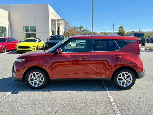 2022 Kia Soul LX