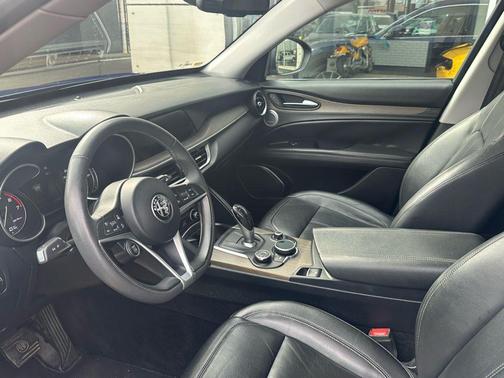 2018 Alfa Romeo Stelvio Ti