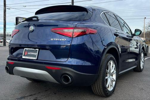 2018 Alfa Romeo Stelvio Ti