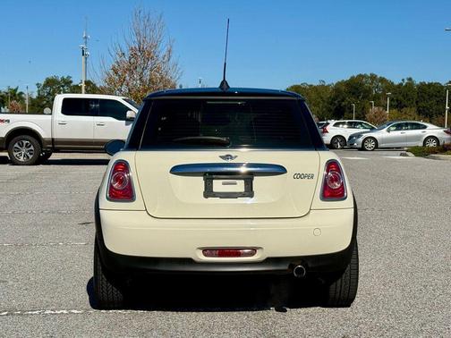 2013 MINI Hardtop Cooper