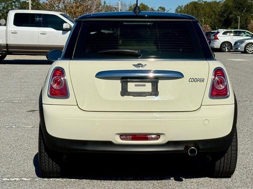 2013 MINI Hardtop Cooper