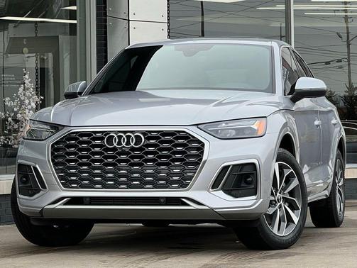2022 Audi Q5 45 S line Premium