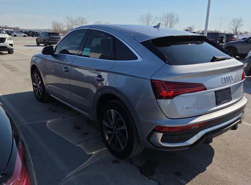 2022 Audi Q5 45 S line Premium