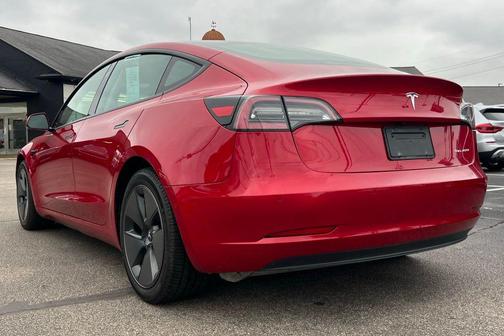 2021 Tesla Model 3 Long Range