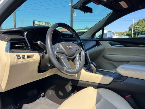 2019 Cadillac XT5 Base