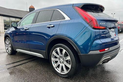 2019 Cadillac XT4 Premium Luxury
