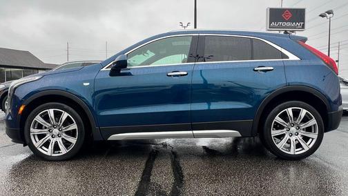 2019 Cadillac XT4 Premium Luxury