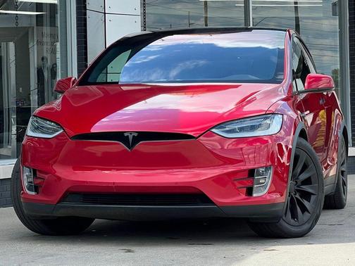 2017 Tesla Model X 90D