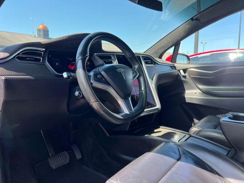 2017 Tesla Model X 90D
