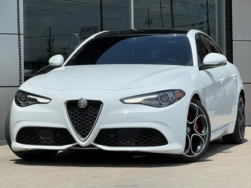 2022 Alfa Romeo Giulia Ti