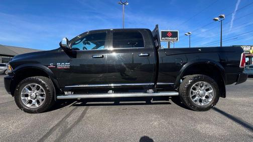 2018 RAM 2500 Limited Crew Cab 4x4 6'4' Box