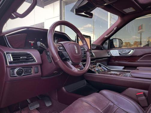 2019 Lincoln Navigator Black Label