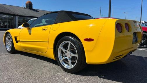 2002 Chevrolet Corvette Base