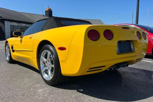 2002 Chevrolet Corvette Base