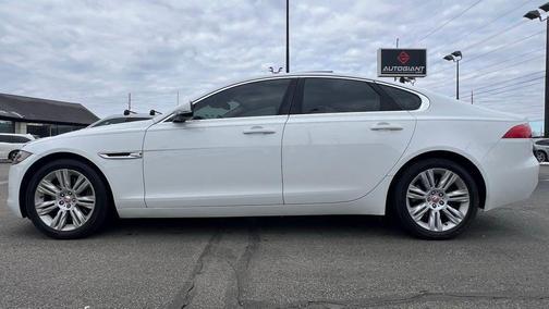 2016 Jaguar XF 35t Premium