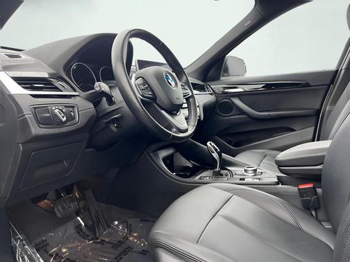Alpine White 2021 BMW X1 sDrive28i