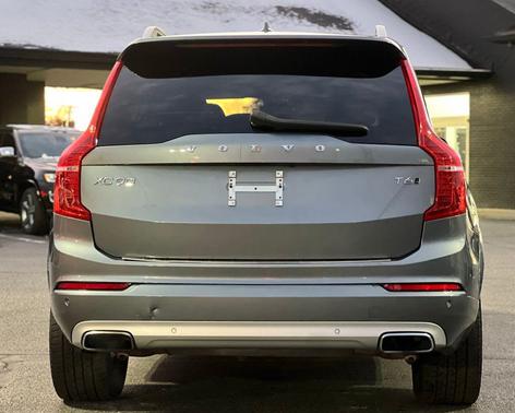 2019 Volvo XC90 T6 Momentum