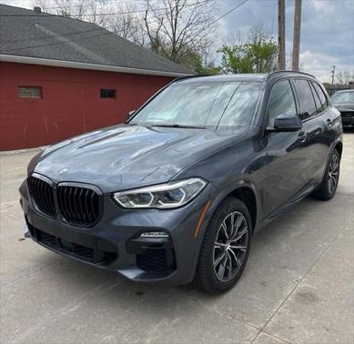 2021 BMW X5 M50i
