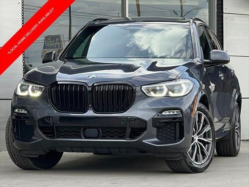 2021 BMW X5 M50i