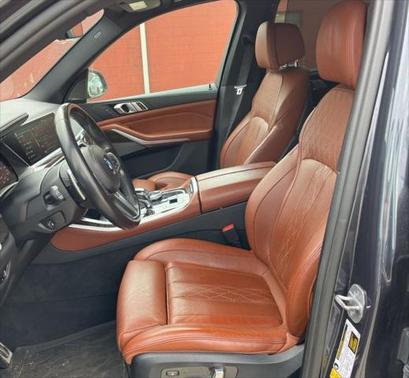 2021 BMW X5 M50i