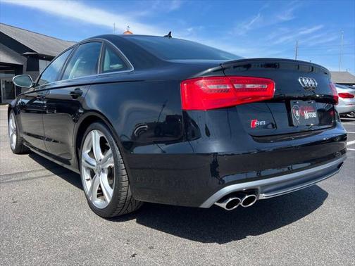 2013 Audi S6 4.0T Prestige