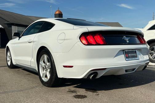 2017 Ford Mustang V6