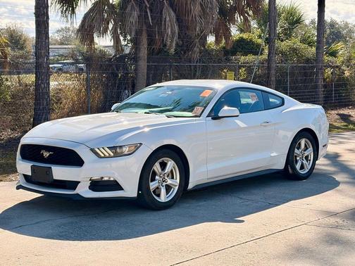 2017 Ford Mustang V6