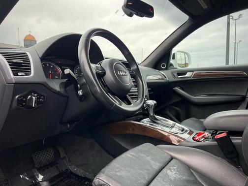 2016 Audi Q5 2.0T Premium Plus