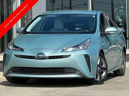 2021 Toyota Prius LE