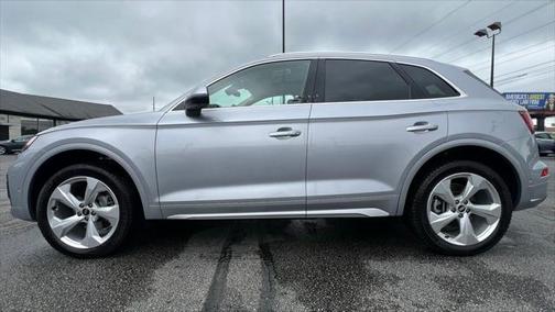 2021 Audi Q5 45 Prestige