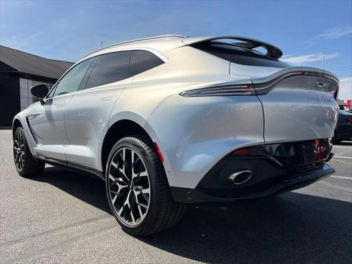 2021 Aston Martin DBX Base