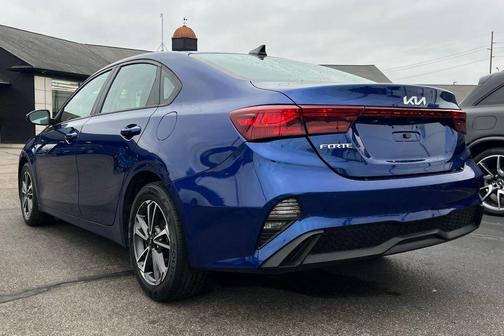 2022 Kia Forte LXS