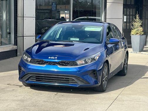 2022 Kia Forte LXS