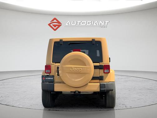 Dune Clear Coat 2013 Jeep Wrangler Unlimited Sahara