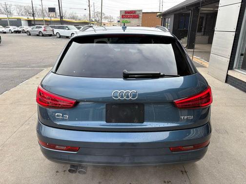 2018 Audi Q3 2.0T Premium