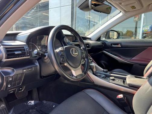 2019 Lexus IS 300 Base