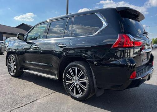 2021 Lexus LX 570 Base