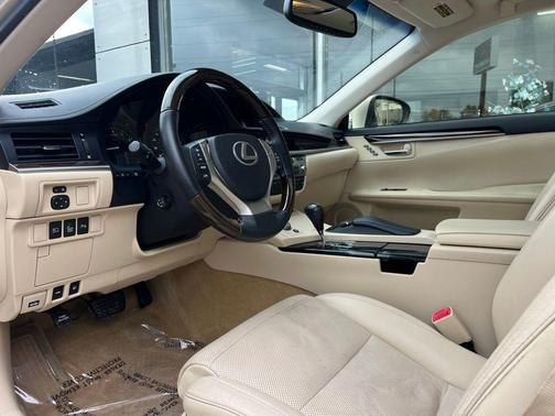 2015 Lexus ES 350 Base