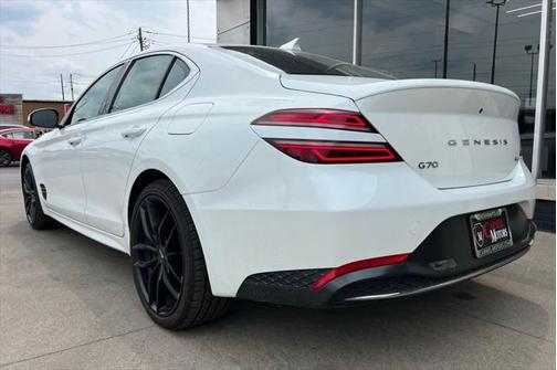 2023 Genesis G70 2.0T AWD