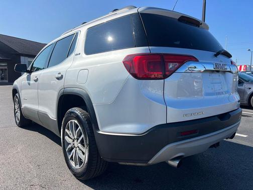 2019 GMC Acadia SLE-2