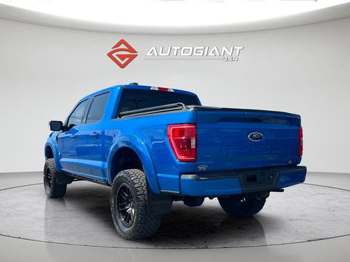 Velocity Blue Metallic 2021 Ford F-150 XLT