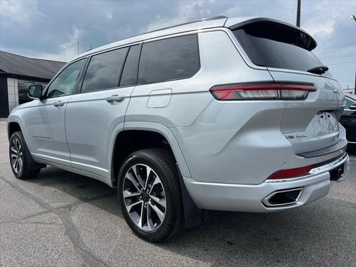 2022 Jeep Grand Cherokee L Overland