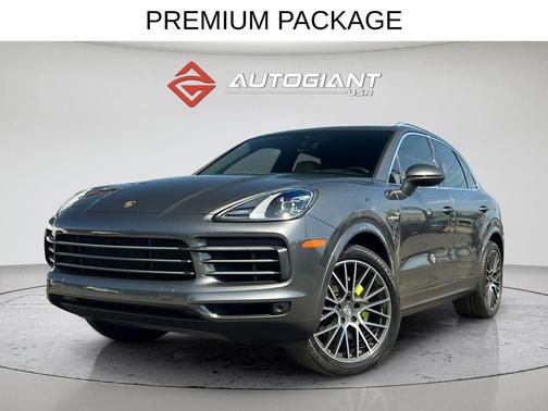 Quartzite Metallic 2019 Porsche Cayenne Cayenne E-Hybrid