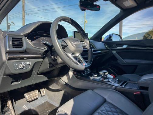 2019 Audi SQ5 3.0T Prestige